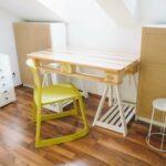 DIY Schreibtisch: Europalette und Plexiglas