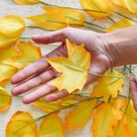 Herbstlaub aus Krepppapier basteln – Meine kreative Herbstzeit